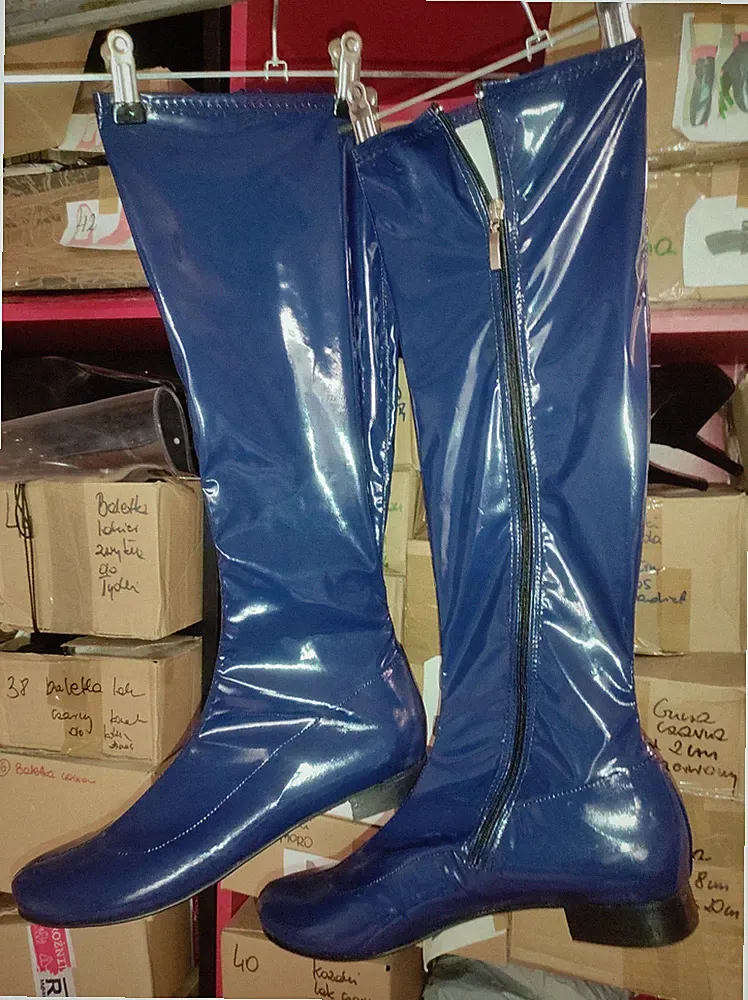 Verkauf elastisch lack Stiefel vielen Farben flach Unisex 47 48