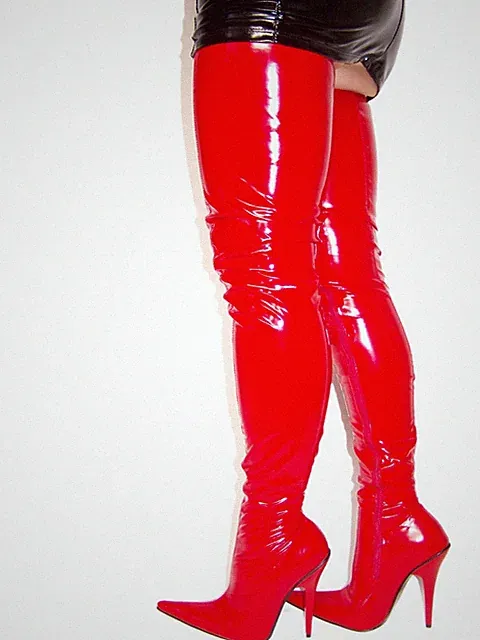verkauf Overknee-Stiefel lack Absatzhöhe 13 cm rot