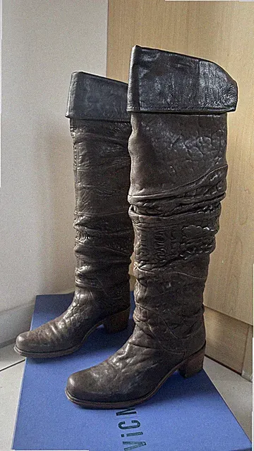 Vic Matie Stiefel Overknee Gr.37 NP 399€