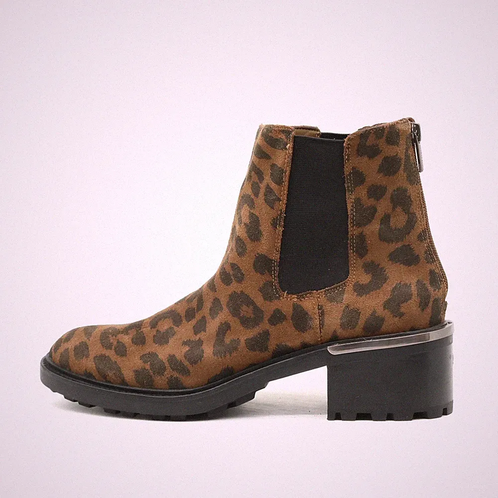 Vince Camuto Damen Chelsea Boot Leo Stiefeletten Braun Blockabsatz Boots EU 40