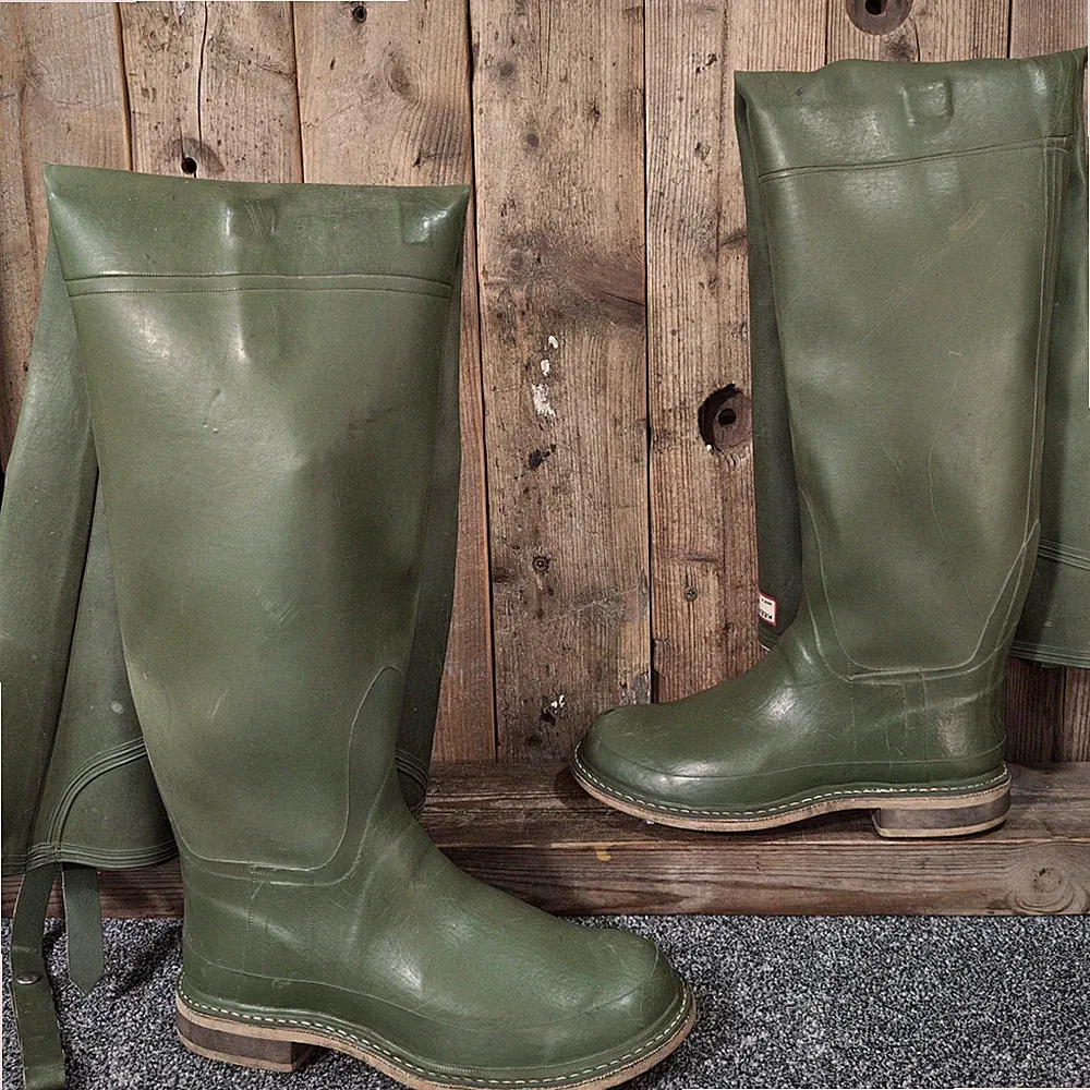 Vintage Hunter Uniroyal Keenfisher Thigh Waders Green Rubber Studded Boots UK 7
