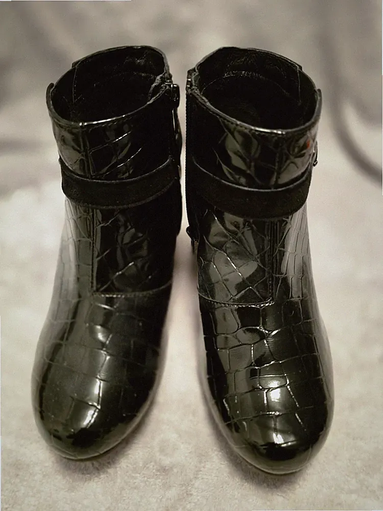 Vitaform Gr. 37 Damen Comfort Stiefel Stiefeletten Boots Schwarz Lackleder