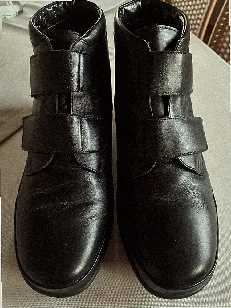 WALDLÄUFER MABEL- Damen Stiefelette in schwarz Größe 41 mit Klettverschluss