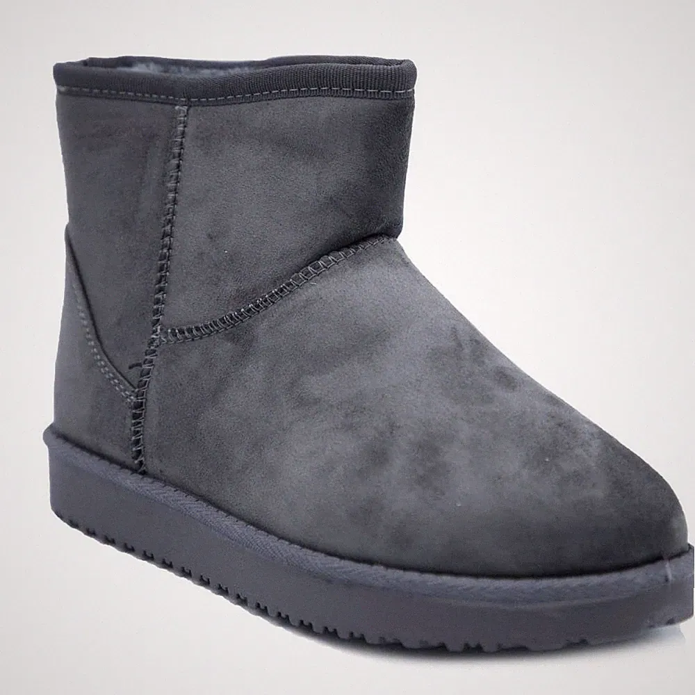 Warm gefütterte Damenstiefel mit Satinband und Kunstfell, braun, 36 EU