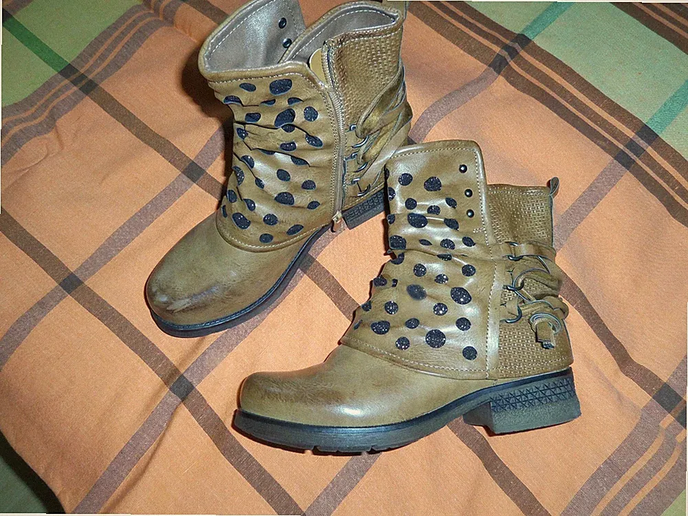 14 cm Glitzerstiefel