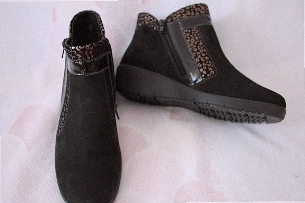 Winter Damen Gr.38 Leder Boots Stiefeletten neu