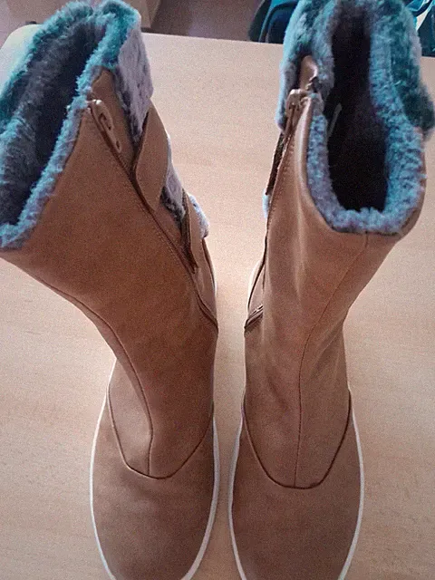 Winterstiefel 39