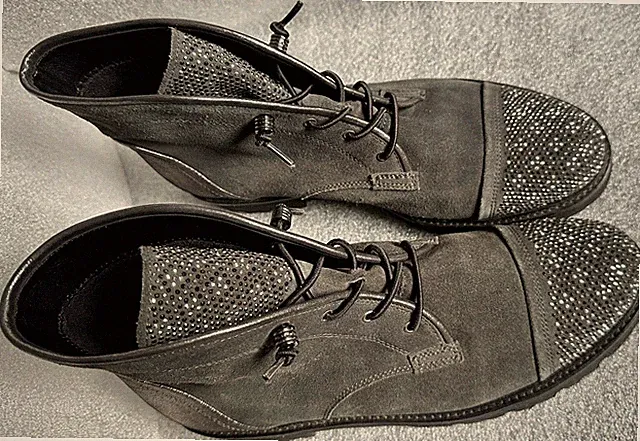 wNEU SCHÖNE Boots GABOR Gr.6,5(40) Wildleder-Leder Grau-Silber Steine Nieten