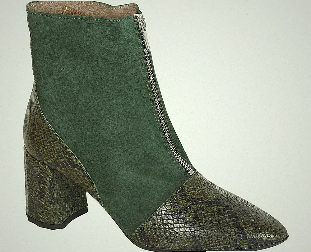 Wonders 9735 booties vemesis green