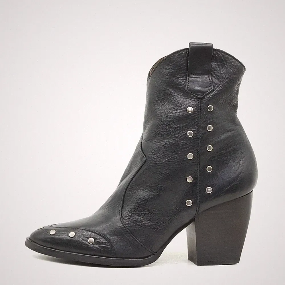 Wonders Damen Stiefelette Nieten Stiefeletten Schwarz Spain Westernstiefel EU 38