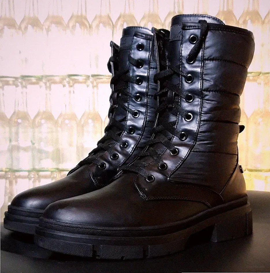 Xti Boots / Schnür Stiefeletten / Stiefel / Triple Black / Größe 39